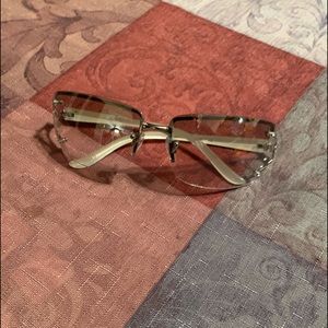 Gold tone lenses sunglasses